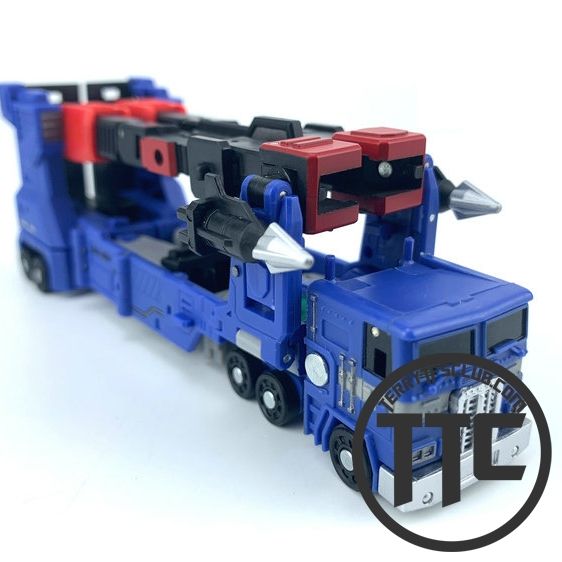 Magic Square MS-B04D Transporter Ultra Magnus diaclone ver.