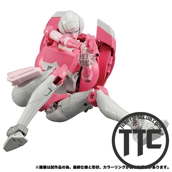 Takara Tomy Masterpiece MP51 MP-51 Arcee