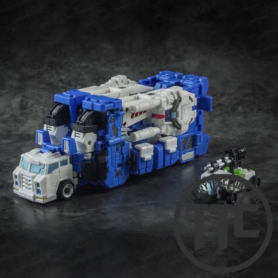 【SOLD OUT】Iron Factory EX-44 City Commander- Final battle armor ultra magnus