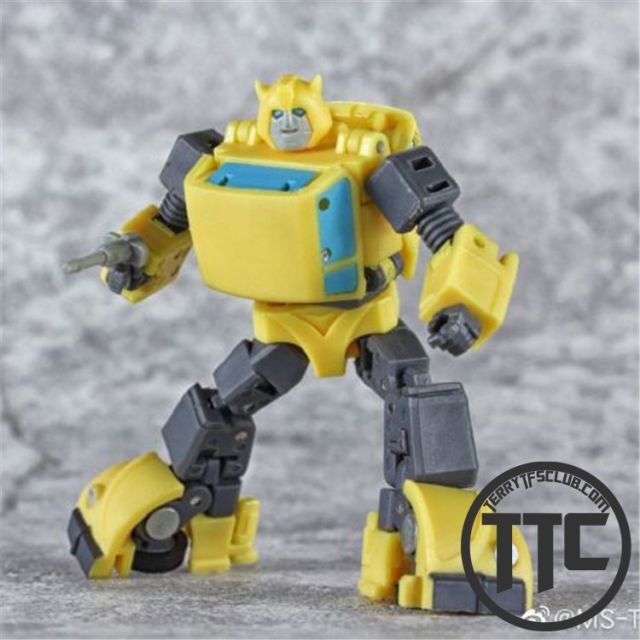 Magic Square Toys MS-B21 Intelligence Officer Bumblebee