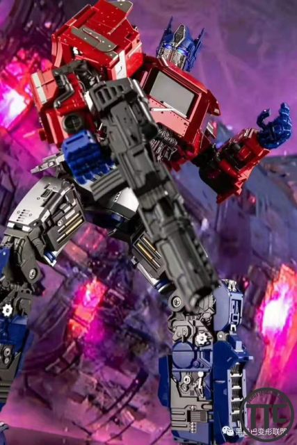 Aoyi Mech LS-13 Tactical Commander Optimus Prime