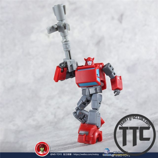 Magic Square Toys MS-B22 Flying fast Cliffjumper