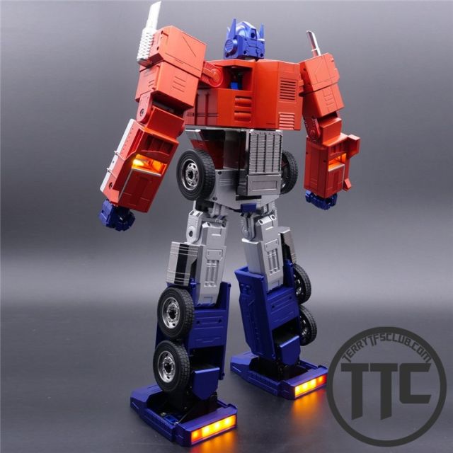 【FES】 Robosen Transformers Optimus Prime Auto-Converting Programmable Robot - Collector's Edition