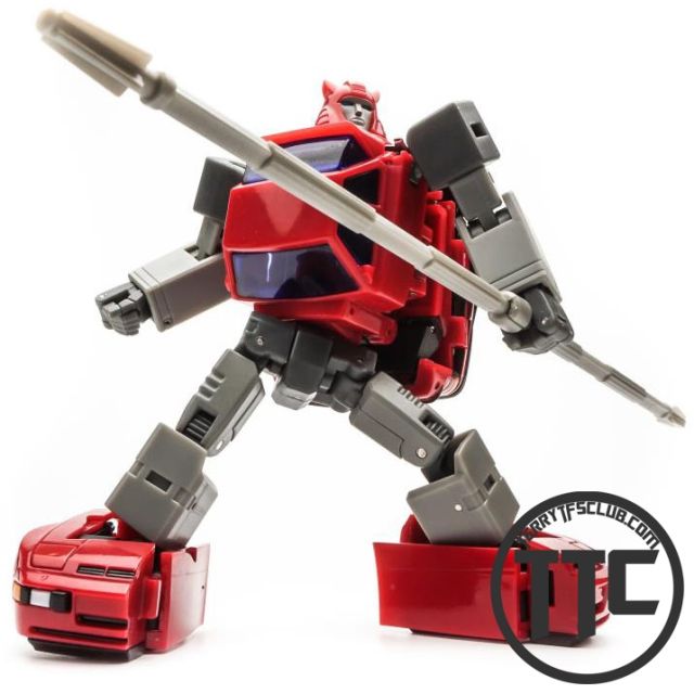 X-Transbots MM-X Toro Cliffjumper