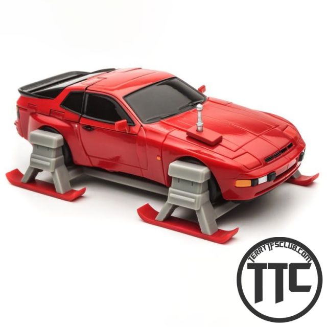 X-Transbots MM-X Toro Cliffjumper