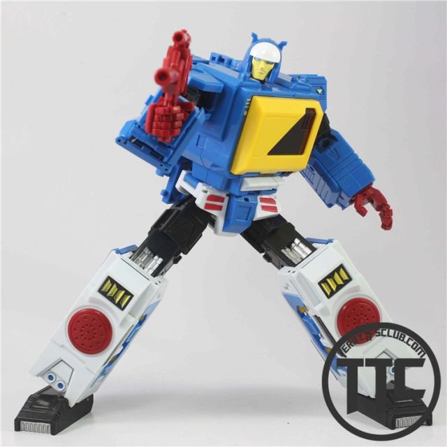 [FES PRE-ORDER] KFC toys E.A.V.I. Metal Phase 4B Doubledeck Blaster Blue w/ Stinger &amp; Mandy Cassettes