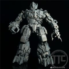 【IN STOCK】Unique Toys R-05 Desperado Megatron Normal version