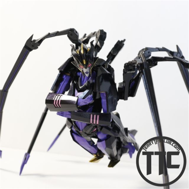 【IN STOCK】APC Toys Night Countess Blackarachnia