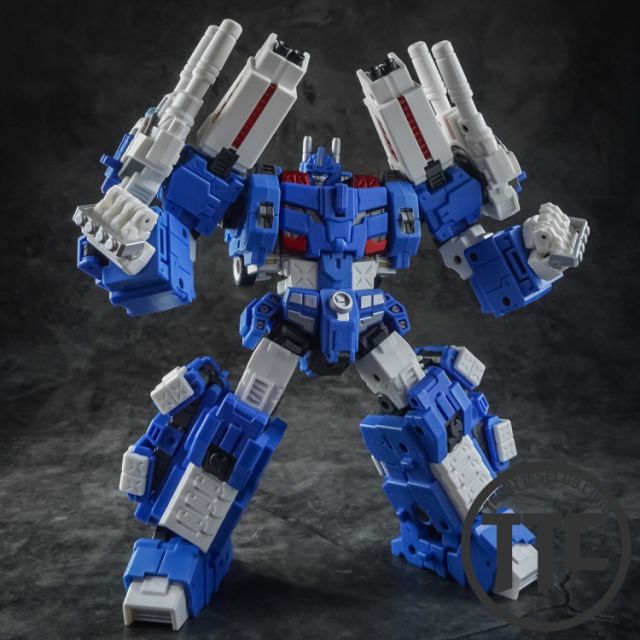 【SOLD OUT】Iron Factory EX-44 City Commander- Final battle armor ultra magnus