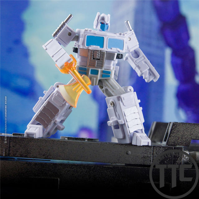 【PRE-ORDER】Dr.Wu DW-E23T Tactical Commander Toy Ver. | Ultra Magnus