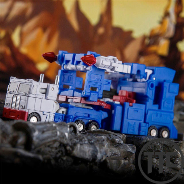 【PRE-ORDER】Dr.Wu DW-E23 Tactical Commander | Ultra Magnus