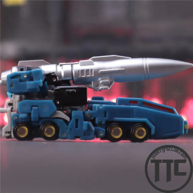 DX9 Mini-01 Vasili | Doubleclouder