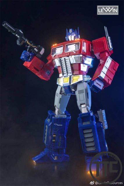 Lewin Resources LW-01 MP-10 Optimus Prime MATTE CHROME Oversized 71cm w/ LED