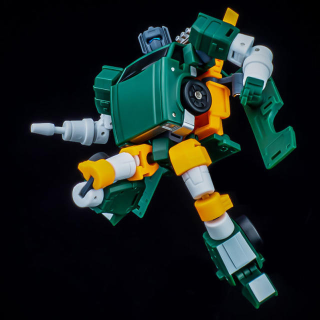 Magic Sqaure Toys B10A Hoist | Crane