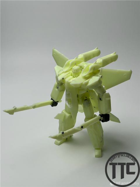 【PRE-ORDER】FansHobby MB-28  | Starscream