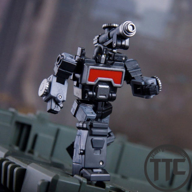 Dr.Wu DW-E25 Grapple & DW-E26 Black Perceptor Set of 2