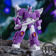 【PRE-ORDER】Dr.Wu DW-E35S & E34M Wingman & Wasp | Cyclonus & Bug Bite