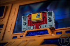【PRE-ORDER】NewAge Toys H62 Louie | Blaster w/ Ramhorn & Rewind | Legend Scale