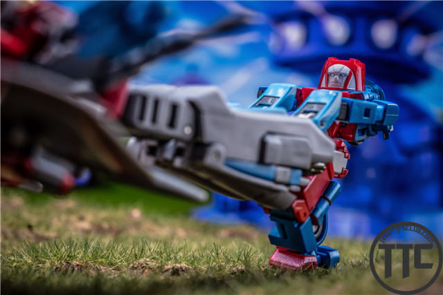 【PRE-ORDER】NewAge Toys H66 Bombur & H68 Bofur | Gears & Swerve