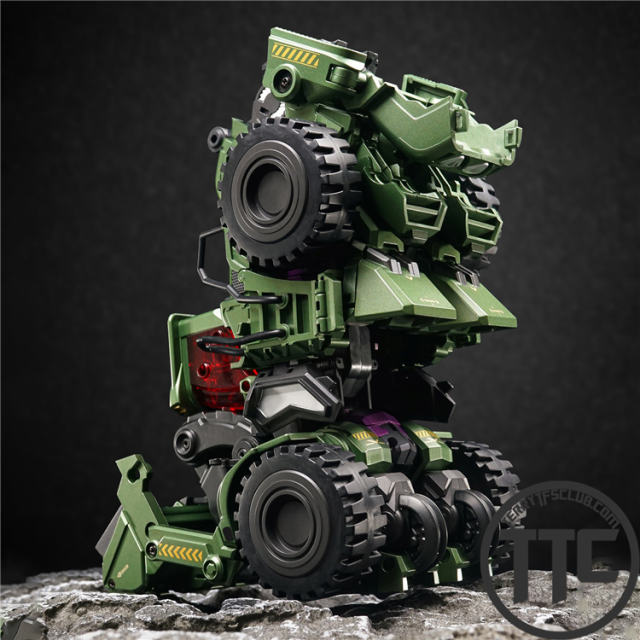 Dream Star Toys DST02-001 Forklift Warrior | Scrapper