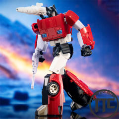【PRE-ORDER】DX9 Toys D-21 Red Storm | Sideswipe