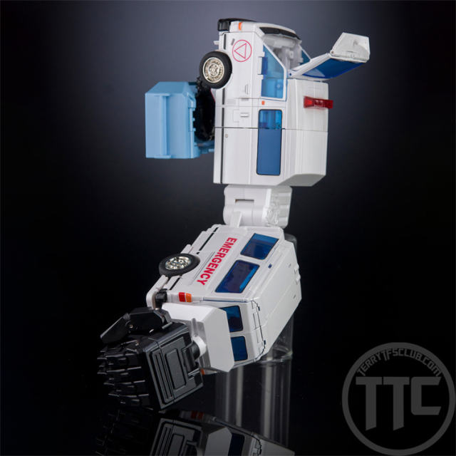 【FOR PRE-ORDER BUYERS ONLY】X-Transbots MX-31 Paragon and MX-31B First Aid Set