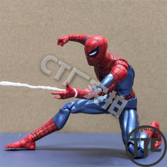 CT Toys Mafex No.075 The Amazing Spider-Man Metallic Color