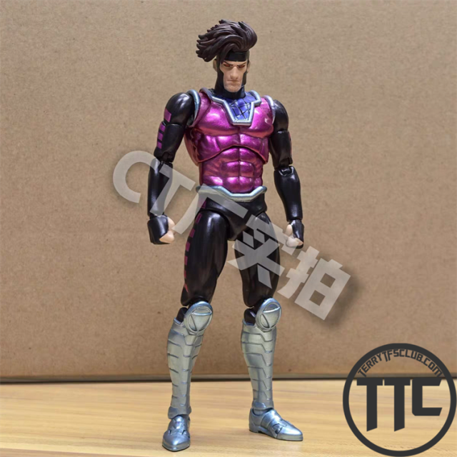 CT Toys Mafex No.131 X-Men Gambit Comic Ver.