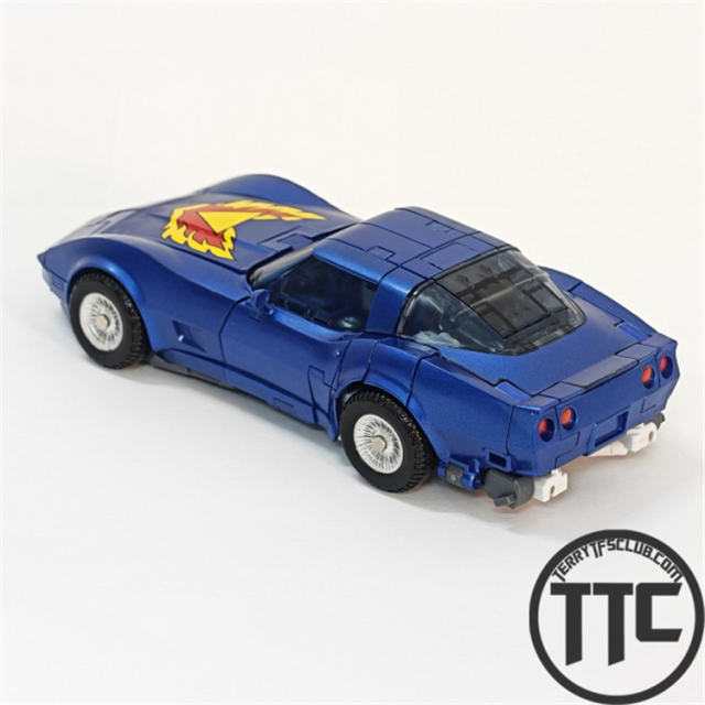 Star Toys ST-02 Tracker | Tracks