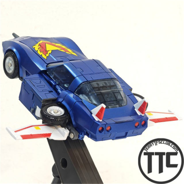 Star Toys ST-02 Tracker | Tracks