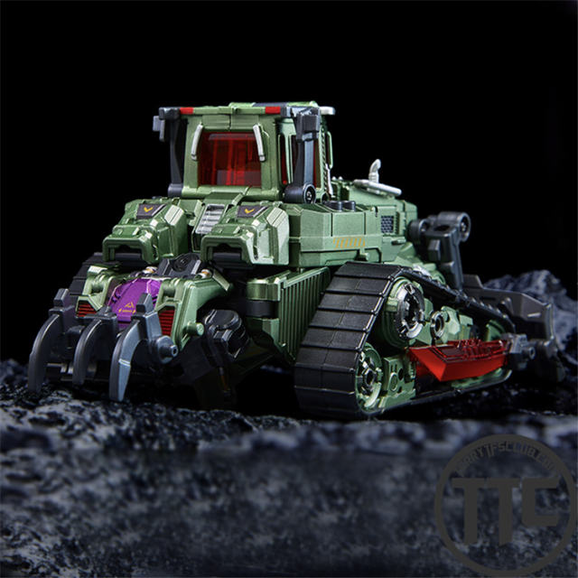 Dream Star Toys DST02-004 Pushing Machine Warrior | Bonecrusher Devastator