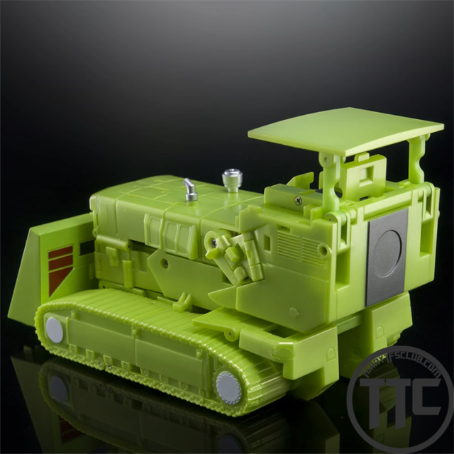 【FES】X-Transbots MX-45 Razer | Bonecrusher Devastator