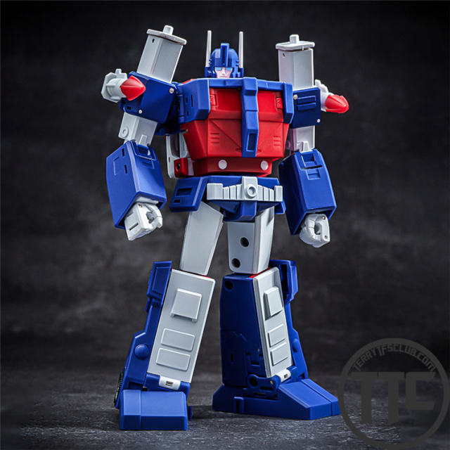 Magic Square Toys VS Series W02 Adjutant & Chief Of Staff | Ultra Magus VS Sixshot Set of 2