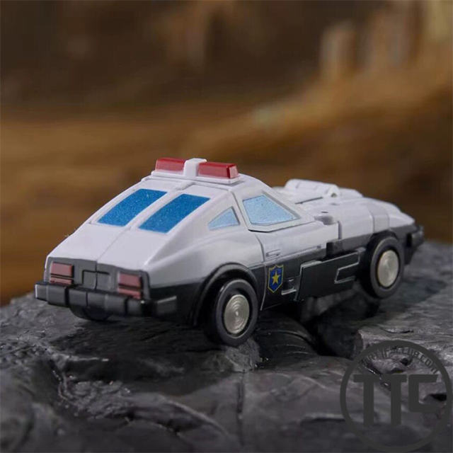 Dr.Wu E43 Patrolman & DW-E44 Grasshopper | Prowl & Kickback Set of 2