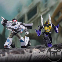 Dr.Wu E43 Patrolman & DW-E44 Grasshopper | Prowl & Kickback Set of 2