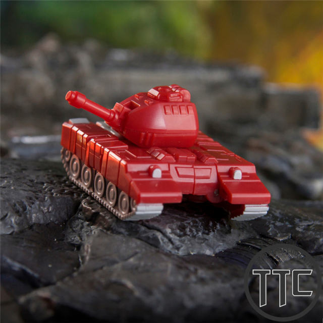 Dr.Wu E40 Red Tank & E41 Star Shuttle | Warpath & Scourge Set of 2