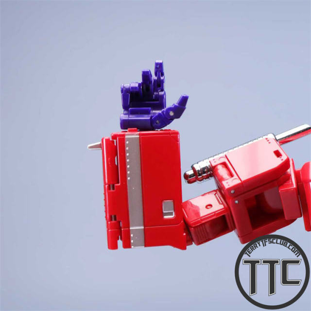 4th Party RT-06 Masterpiece MPG-17 Genesris | Optimus Prime
