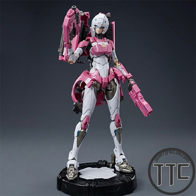 【COMING SOON】Lucky Cat CG-01 Cyber Goodess Venus | Arcee
