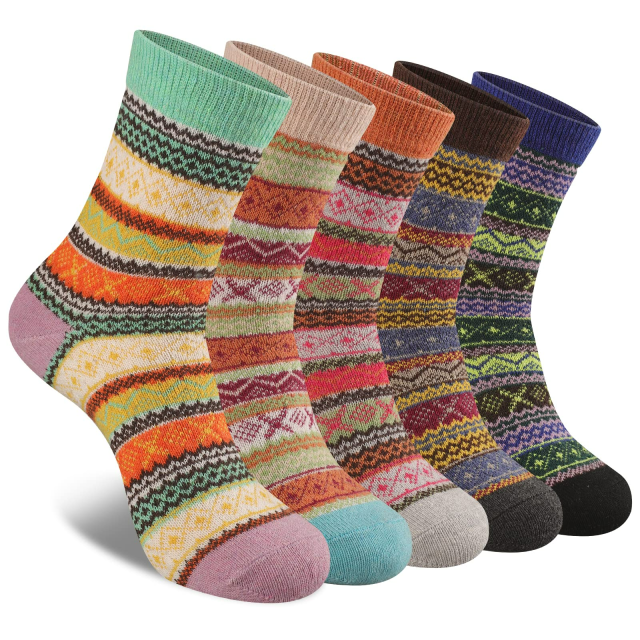 Snug 5 Pairs Wool Socks Ladies Knit Warm Casual Wool Crew Winter Women Socks