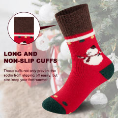 COOPLUS Womens Fuzzy Socks Christmas Socks for Women Winter Thick Thermal Socks Size 9-11 Crew Socks 4 Pairs
