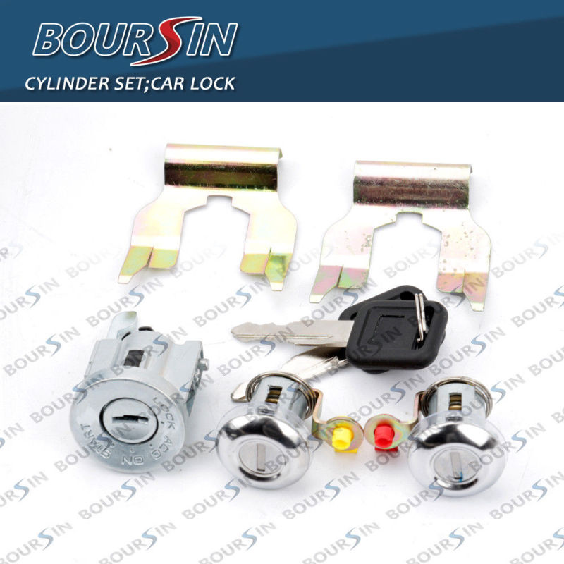 Ignition Cylinder & Door Lock Key Set For Isuzu NPR NQR NKR ELF CHEVROLET W3500 W4500 4.8L 5.2L 6.0L 1994-07 W/ Clips