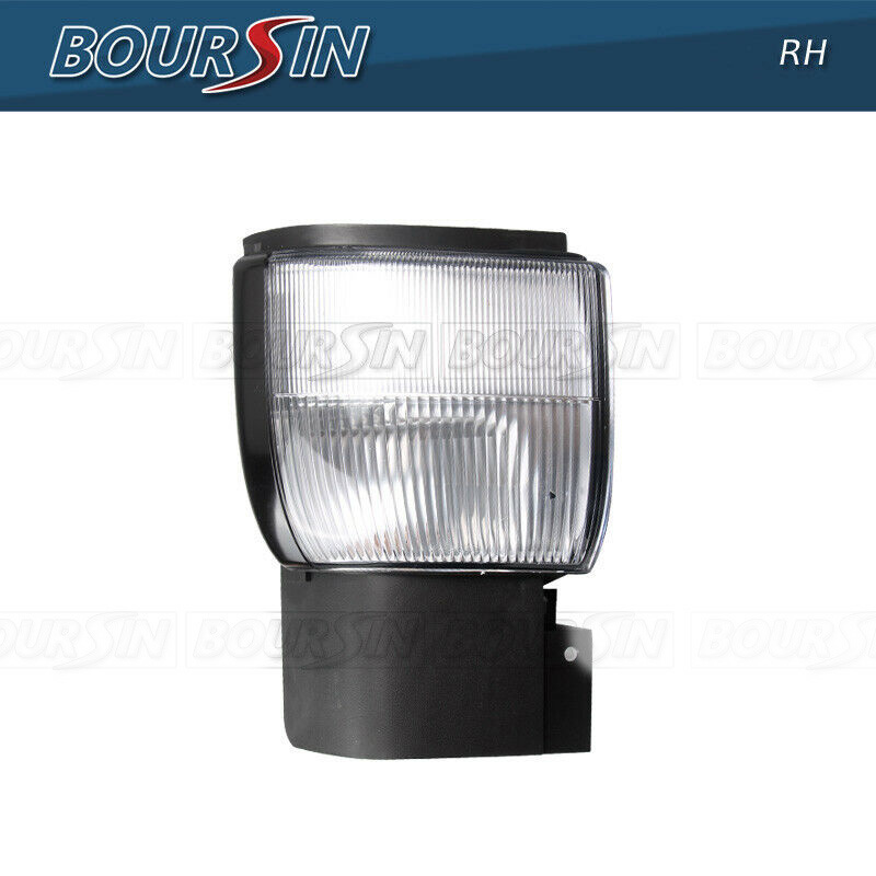 Corner Lamp For Nissan UD 1800 2000 2300 2600 3000 3300 1995-2010 Passenger Side