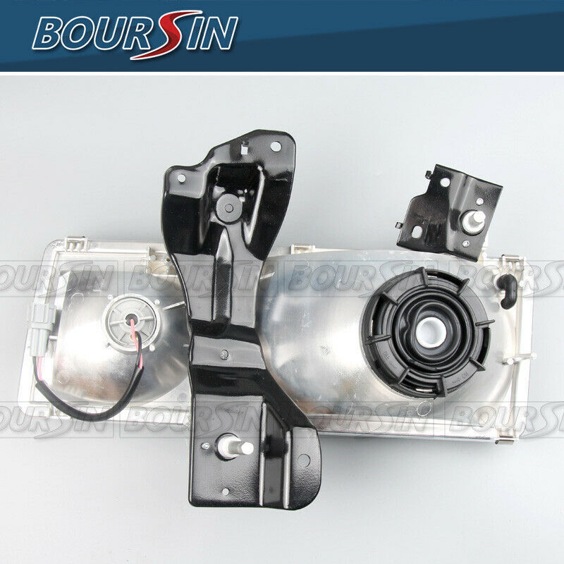 Headlight & Conrner Lamp For Nissan UD 1800 -3300 1995-2010 W/ Bracket LH+RH