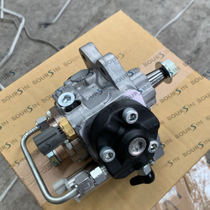 Fuel Injection Pump Asm For ISUZU NPR NPR-HD NQR NRR 4HK1 5.2L 2005-2007