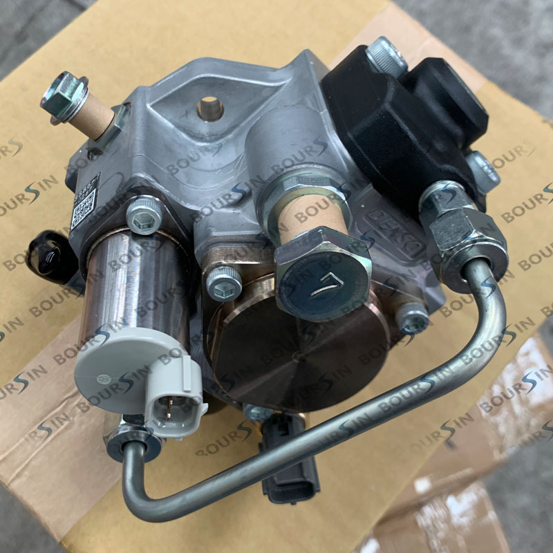 Fuel Injection Pump Asm For ISUZU NPR NPR-HD NQR NRR 4HK1 5.2L 2005-2007