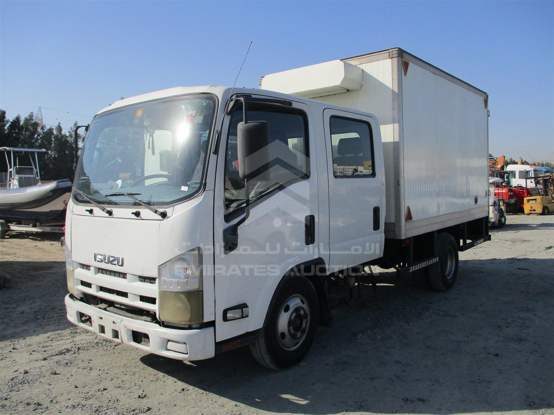 Bumper Front Center For ISUZU NLR85 NMR NLS NMR71 NMR85 2009- 8-97406-820-4