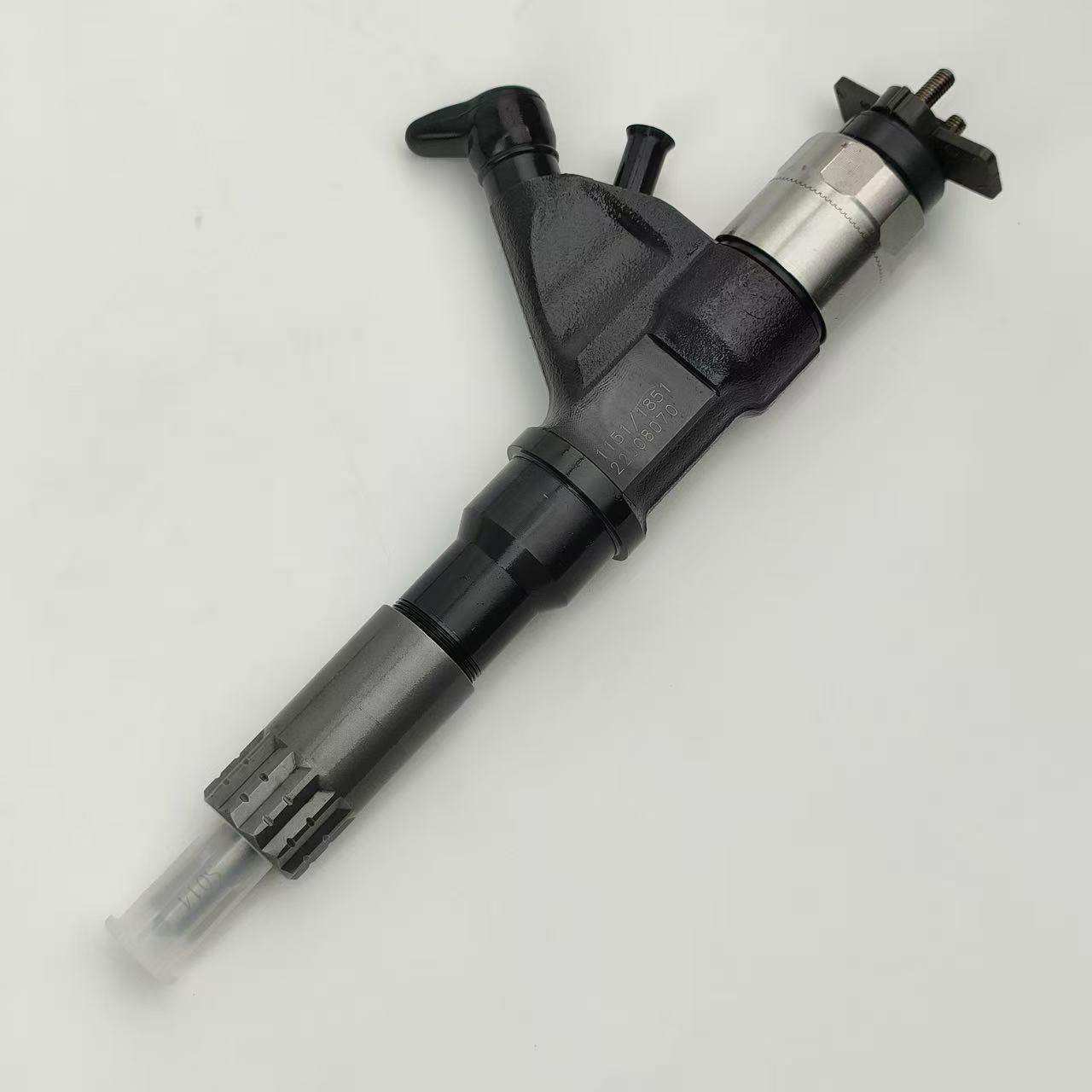 4x DENSO INJECTOR NOZZLE FOR ISUZU NPR-HD NQR NRR 4HK1 5.2L DIESEL ENG. 2015-2021