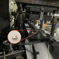 Cabinet Hinge Triangle Part Automatic Stamping Die