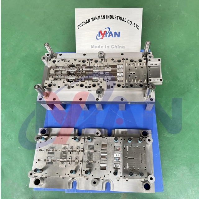 Factory Directly Sale High Precision Progressive Stamping Die Soft Close Hinge High Speed Mold