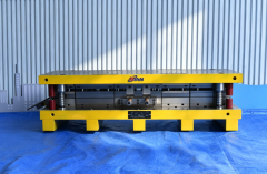 Hydraulic Hinge Arm Mould